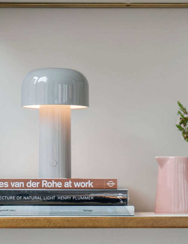 Bellhop Battery oppladbar bordlampe - grå