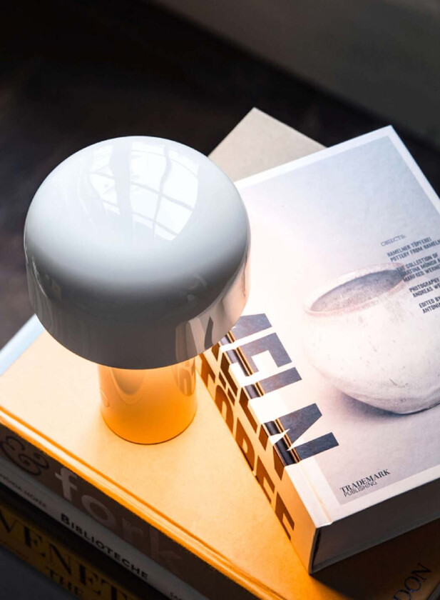 Bellhop Battery oppladbar bordlampe - hvit