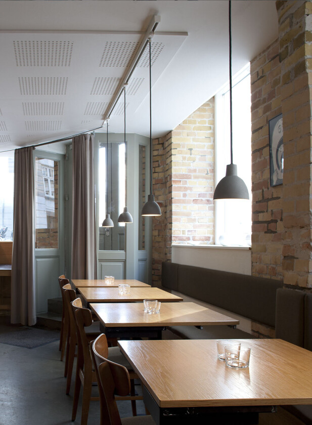 Toldbod taklampe Ø12 - sort