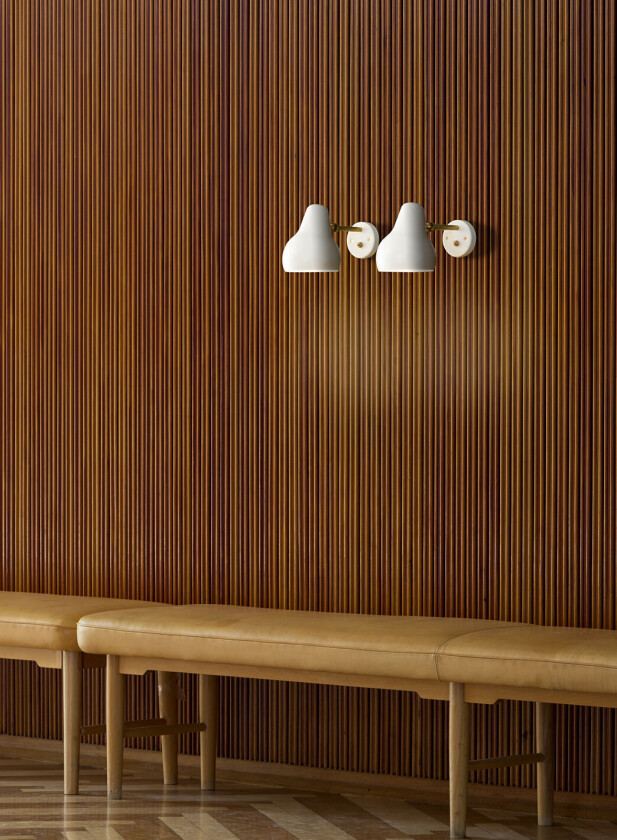 VL 38 vegglampe - hvit/messing