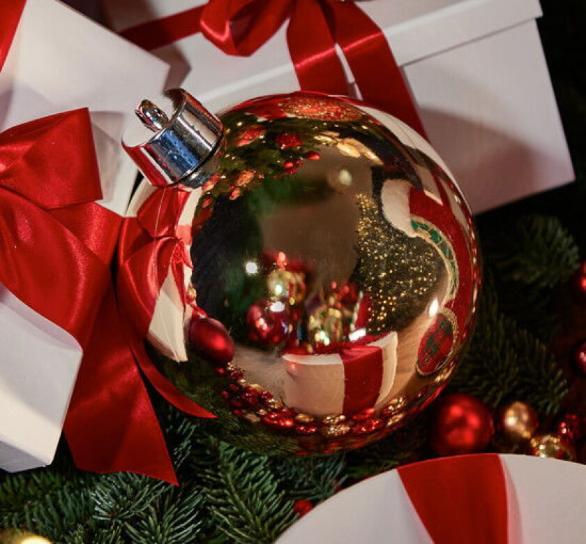 Lucy julekule champagne 20cm