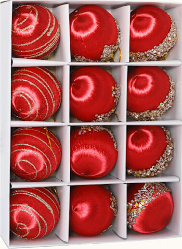 Julepynt med silkebånd, julekuler, juletrepynt, gaver Rot