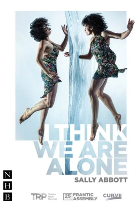 I Think We Are Alone av Sally Abbott