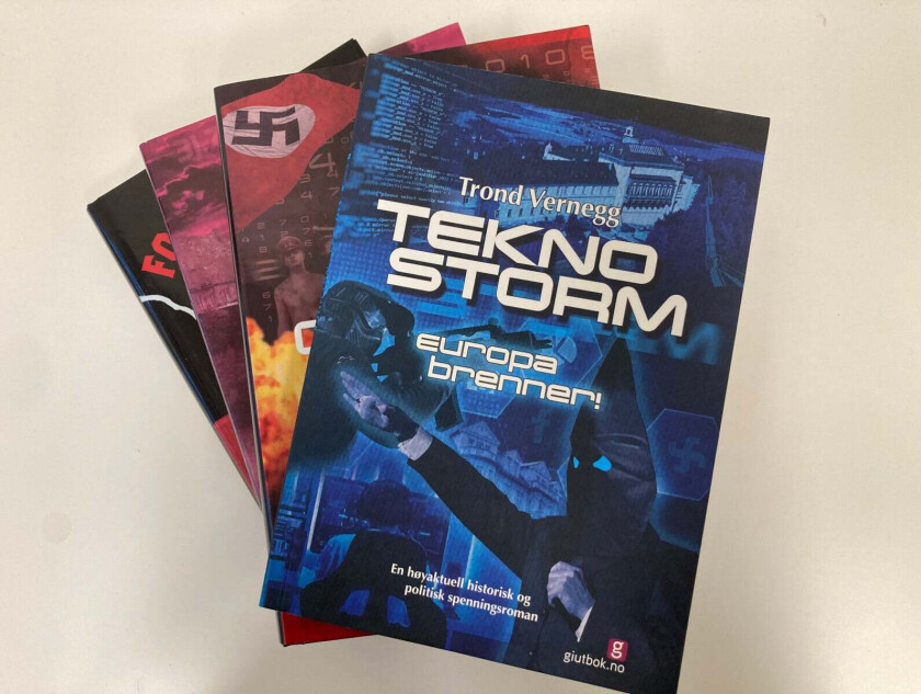 Triologien Forbindelsene og Teknostorm av Trond Vernegg