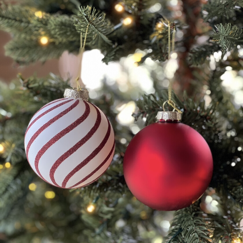 Julekuler 2 Pk. Rød 8 Cm Juletre og tilbehør Lampehuset