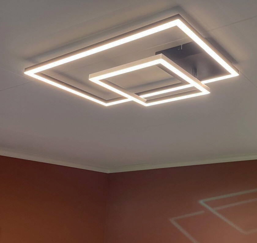 Padella LED Taklampe Sort Takplafonder Lampehuset