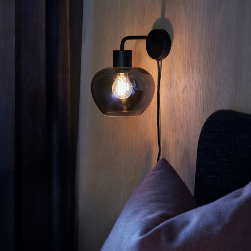 Kelly Vegglampe Nova Life Røykfarget Interiørlampe Lampehuset