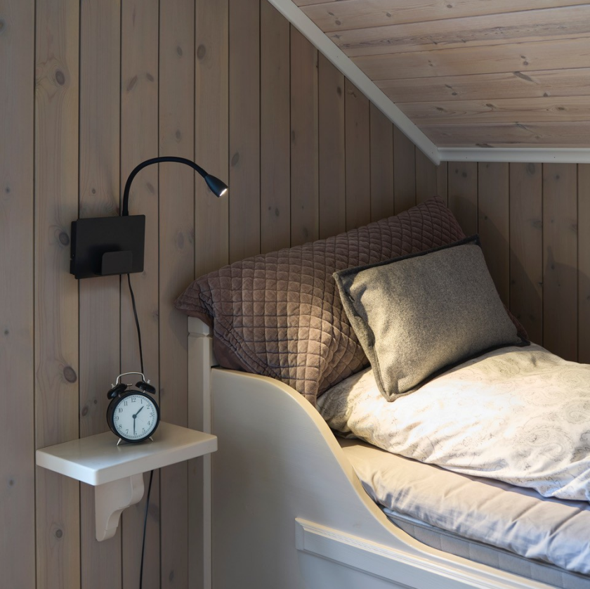 Farris Vegglampe LED Sort Leselampe Lampehuset