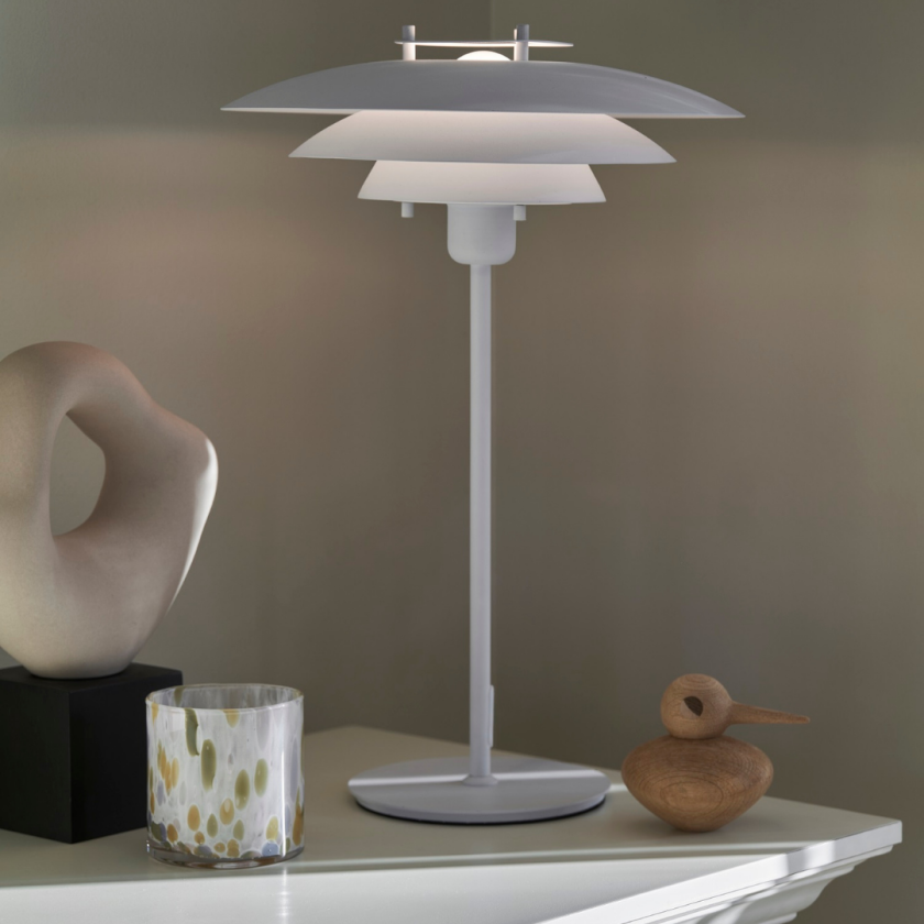 Joakim Bordlampe Hvit Interiørlampe Lampehuset
