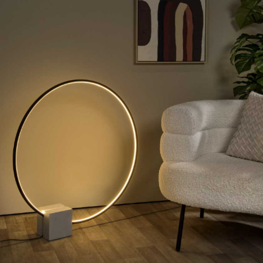 Cirkelis Bordlampe Sort Interiørlampe Lampehuset