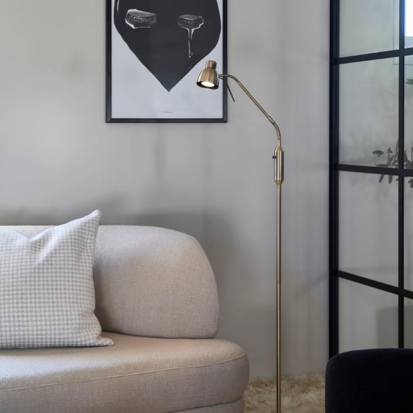 Rimini Gulvlampe Nova Life Messing Leselampe Lampehuset