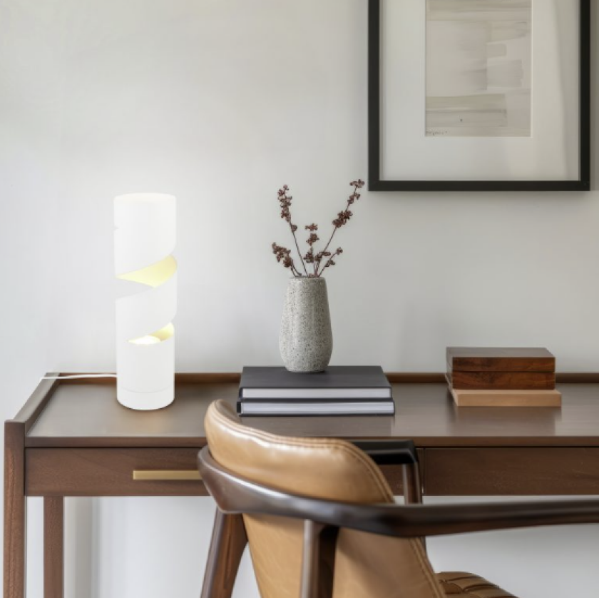 Stream Bordlampe Hvit Interiørlampe Lampehuset