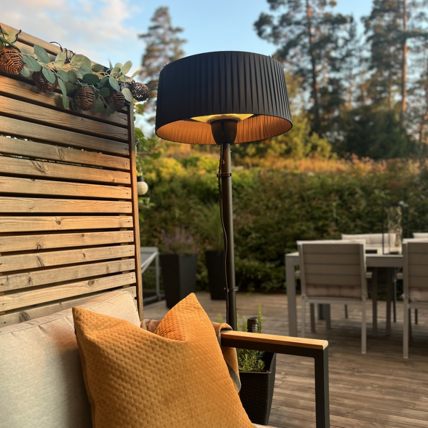Terrassevarmer IR Oslo Gulv IP44 Sort Terrassevarmere Lampehuset