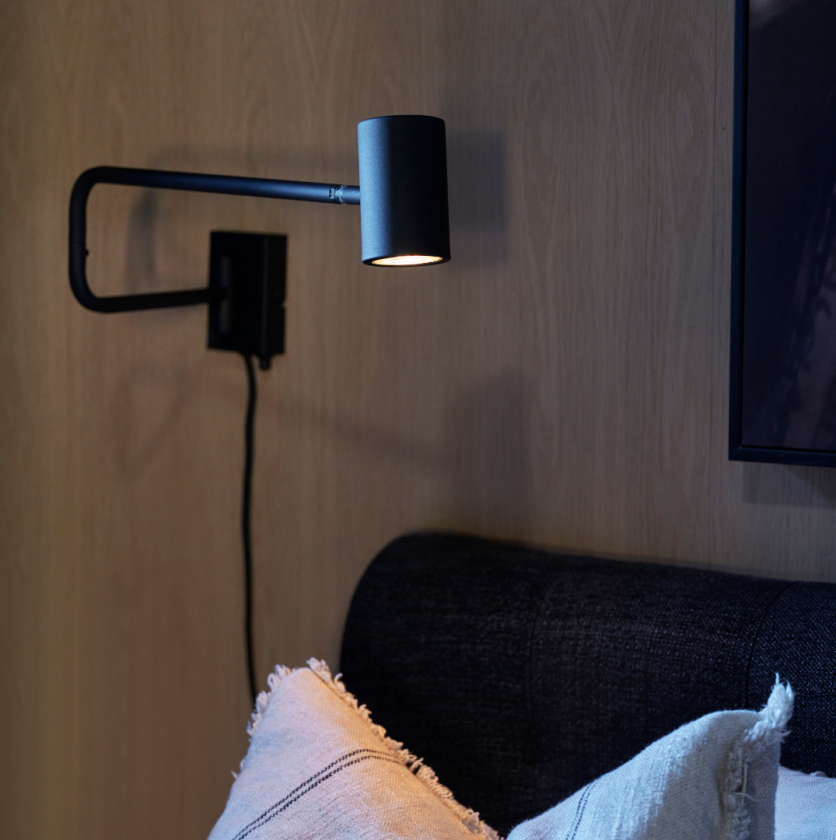 Noor II Vegglampe Sort Leselampe Lampehuset