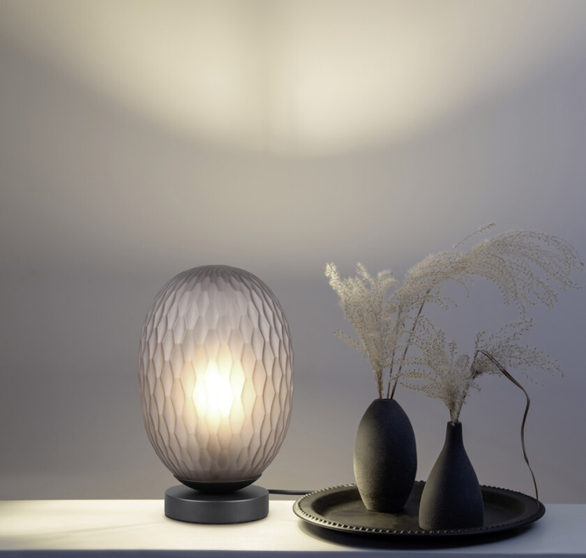 Facette Bordlampe Røykfarget Interiørlampe Lampehuset