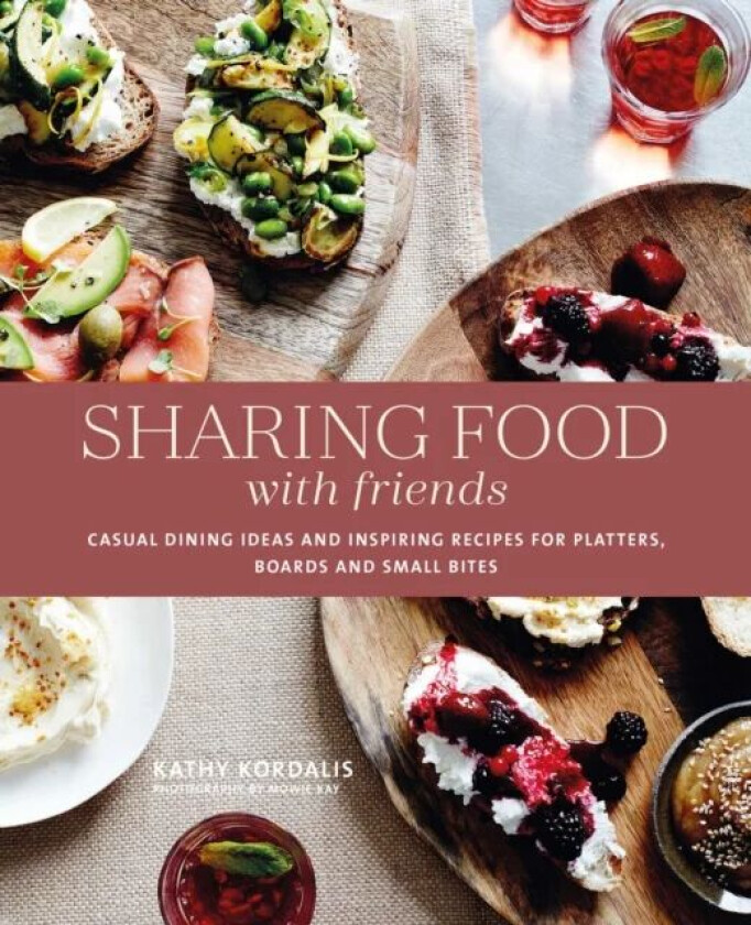 Sharing Food with Friends av Kathy Kordalis