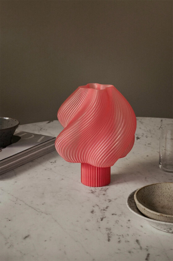 Soft Serve Lamp Portable Peach Sorbet Str H: 23 cm W: 20.5 cm - Bordlamper