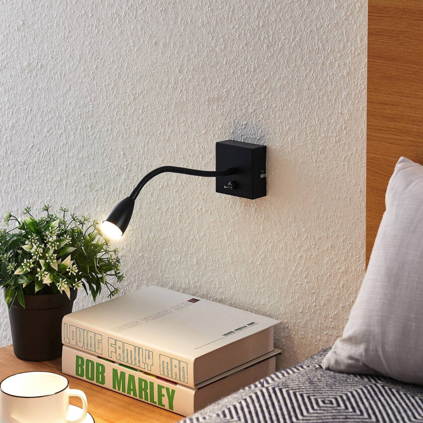 Jolka LED-leselampe, bryter, matt svart