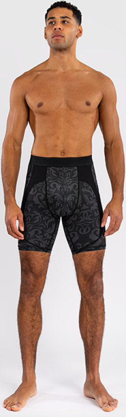 x Ilia Topuria Unmatched Vale Tudo Shorts Svart Gull