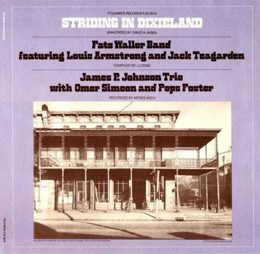 Diverse Artister Striding In Dixieland / Var CD