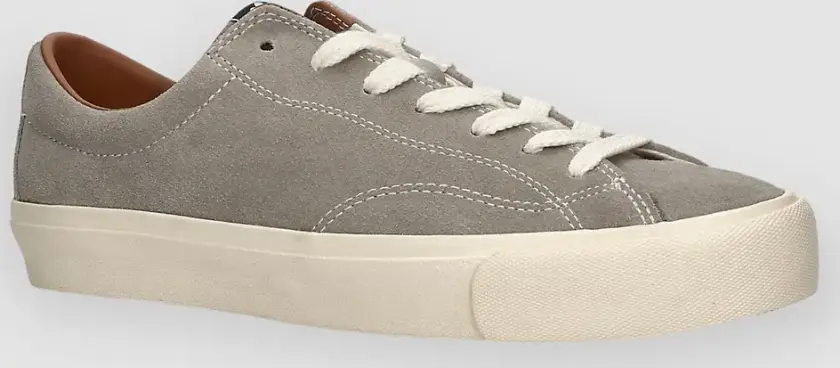 VM003 LO Suede Skatesko