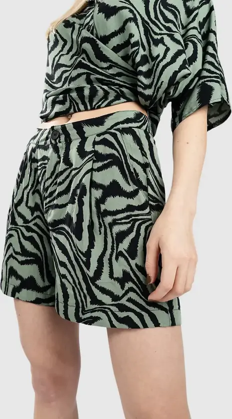 60798A Shorts grønn