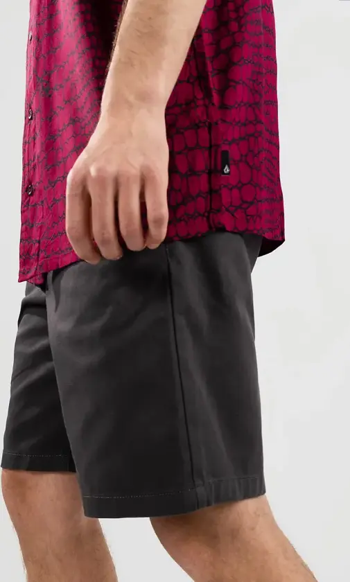Authentic Chino Relaxed Shorts svart