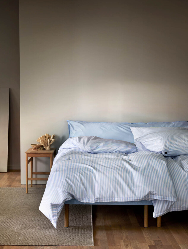 Tor sengesett lys blå