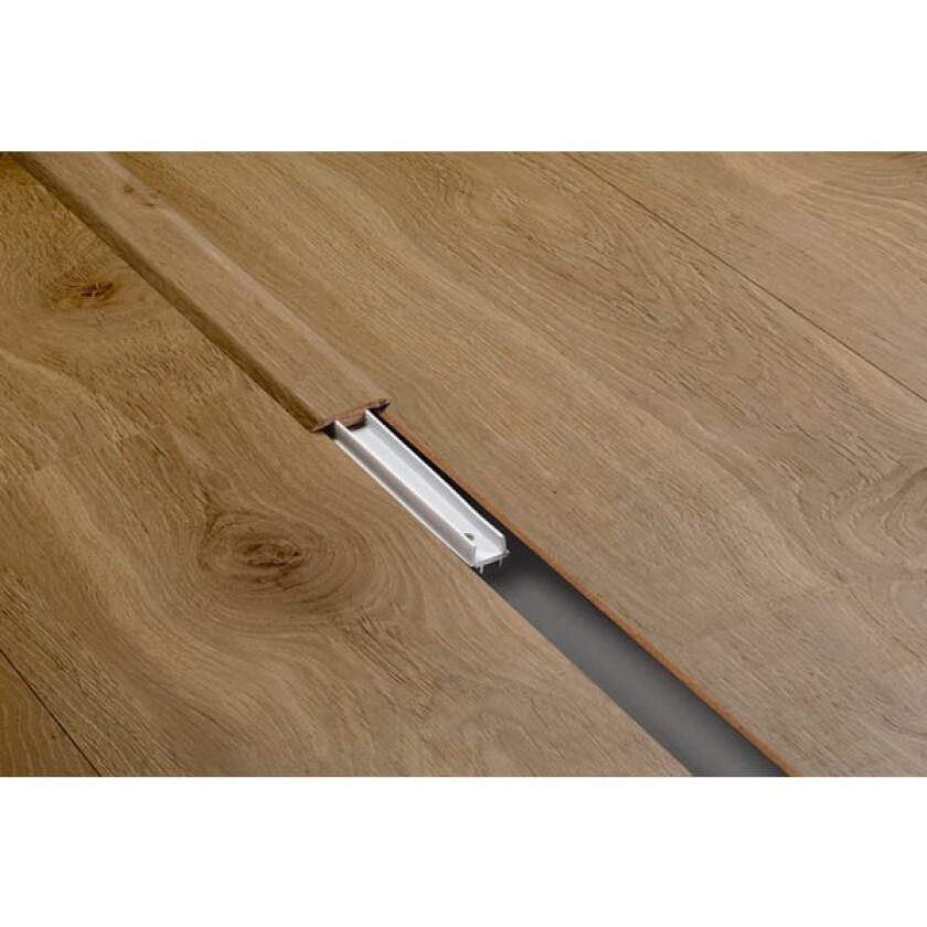 Berryalloc T-List Elegant Eik Natur 2,4 M