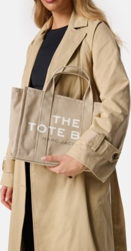 The Medium Traveler Tote 260 Beige Onesize
