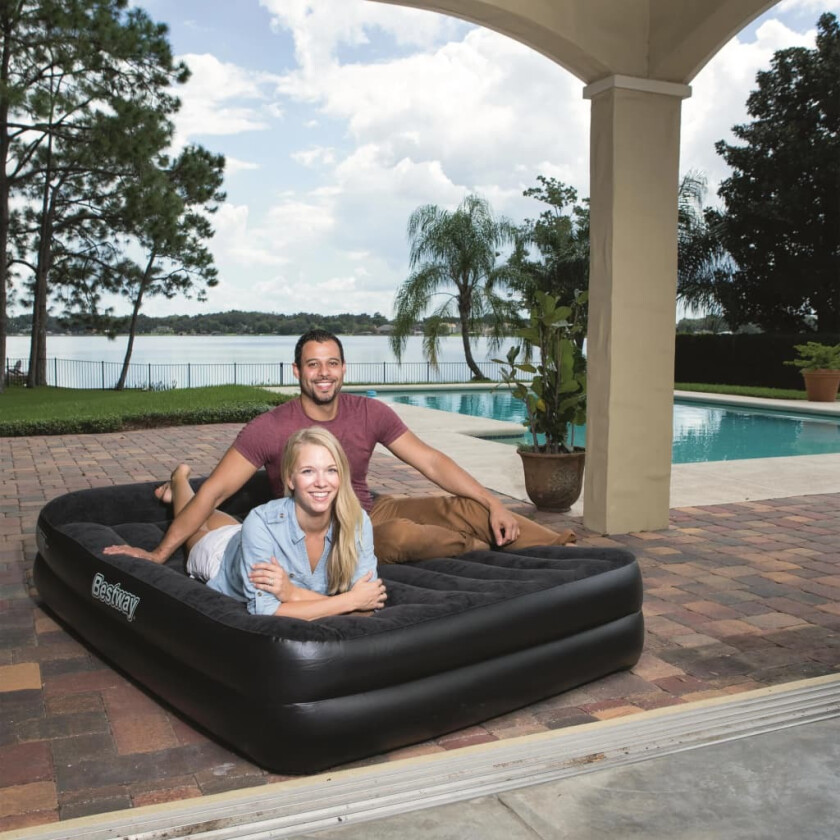 Luftmadrass Premium med innebygd pumpe 203x152 cm 67403