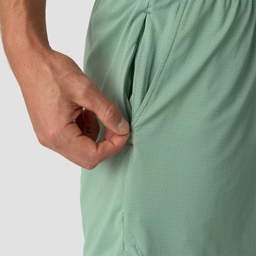 Stride Shorts Mosegrønn