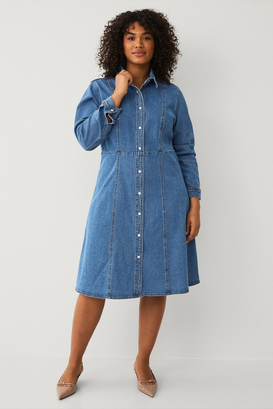 Denimkjole i skjortestil - Blå