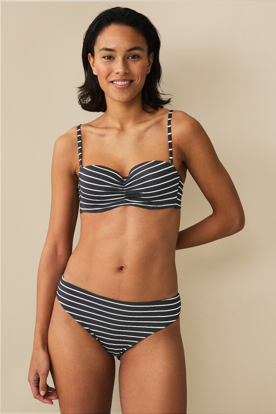 Bikiniunderdel High Cut Leg Midi Freya - Svart