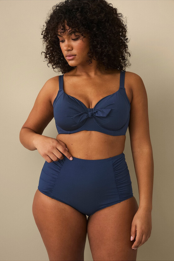 Bikinitruse Saga - Blå