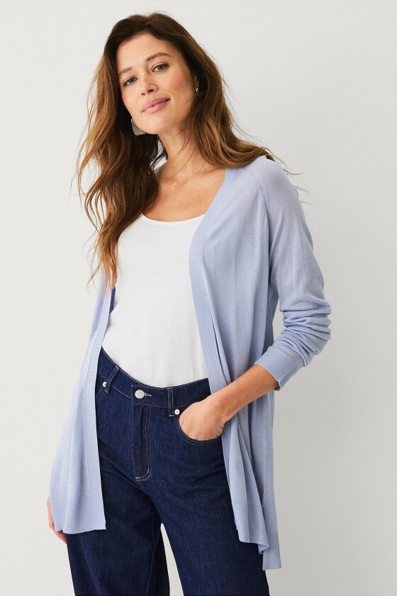 Finstrikket kardigan ( Frida) Cardigan Finetknited - Blå