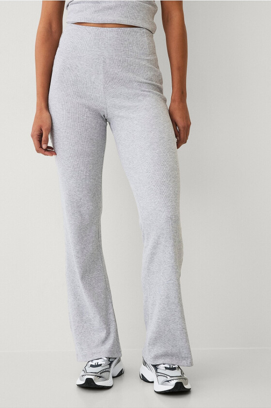 Yogabukse Straight Leg Soft Rib - Grå