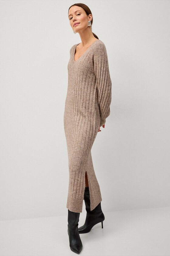 Strikket maxikjole Janice - Beige