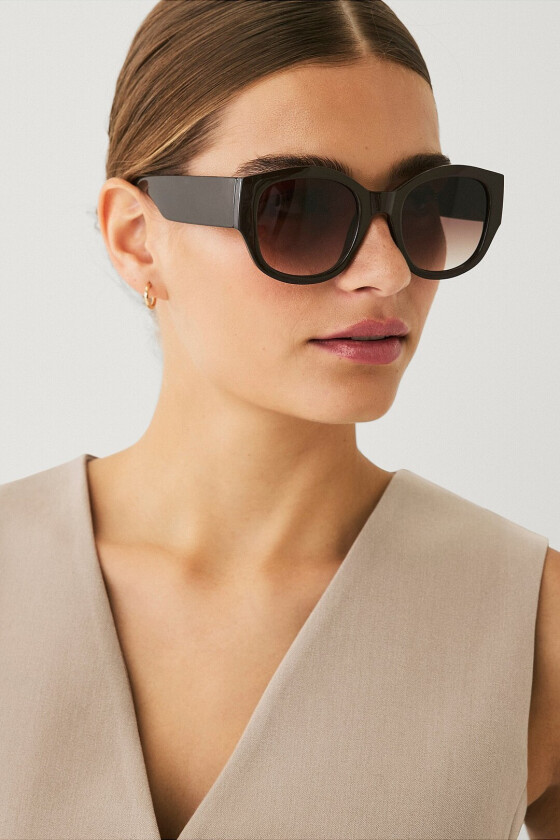 Solbriller med oval form - Brun