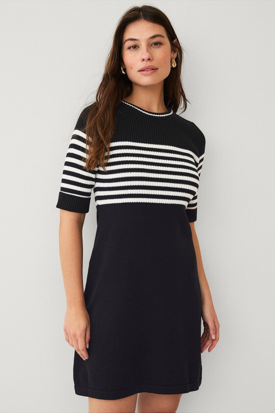 Kjole Carla Dress - Svart