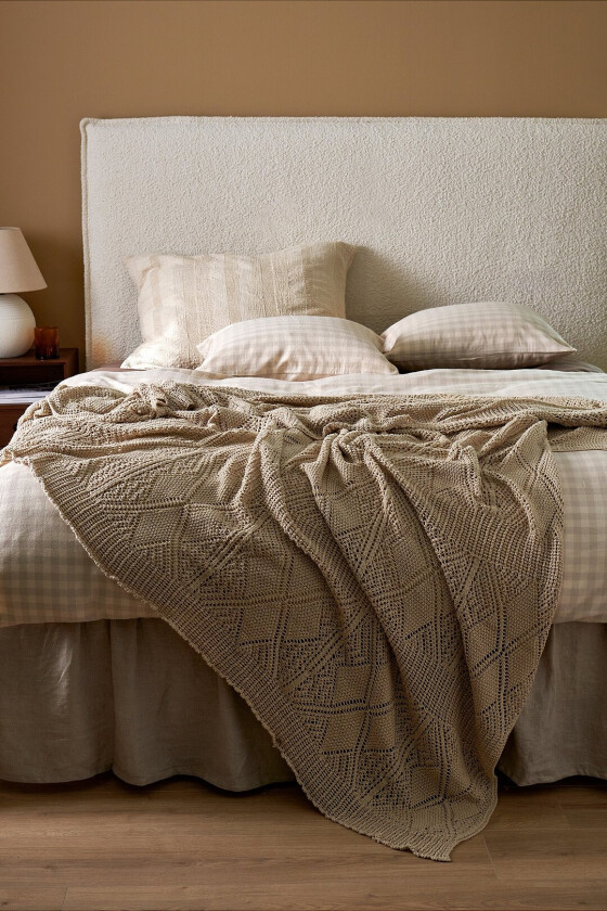 Sengeteppe / pledd Juliette Crochet - Beige