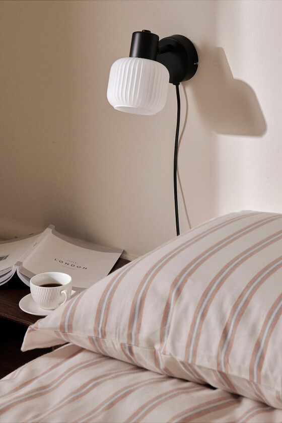 Vegglampe Esaias - Svart