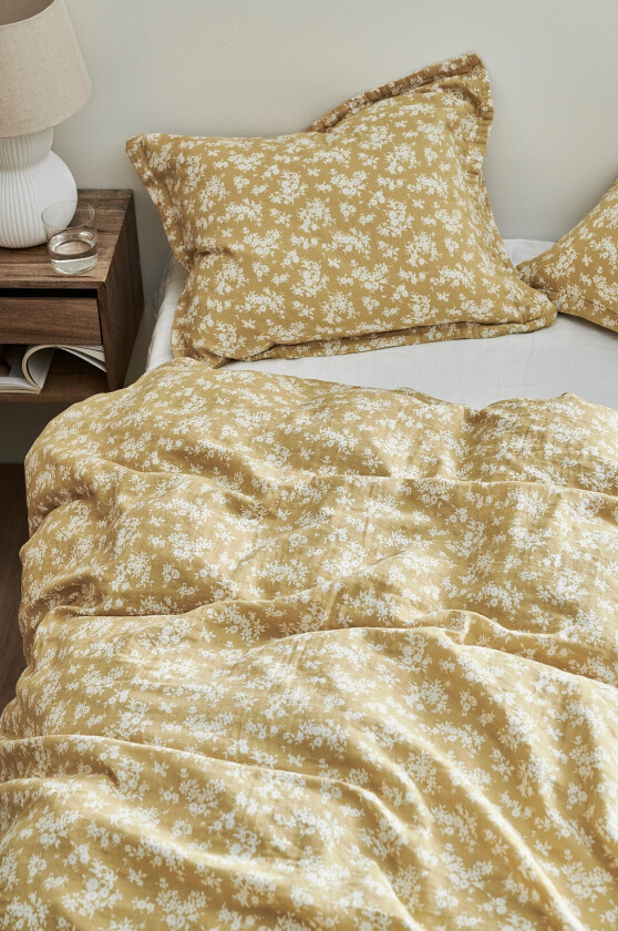 Sengesett Candela Flower i musselin, 2 deler - Gul