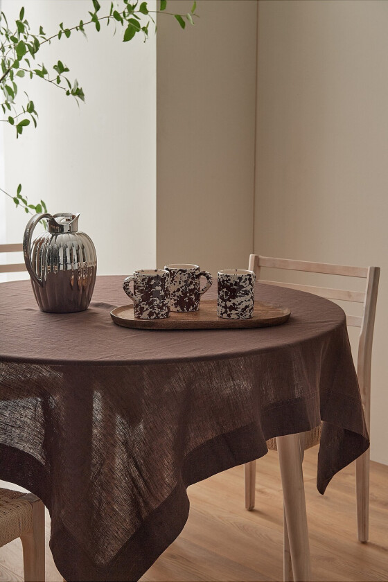Duk Malva i 100% lin 140x140 cm - Brun