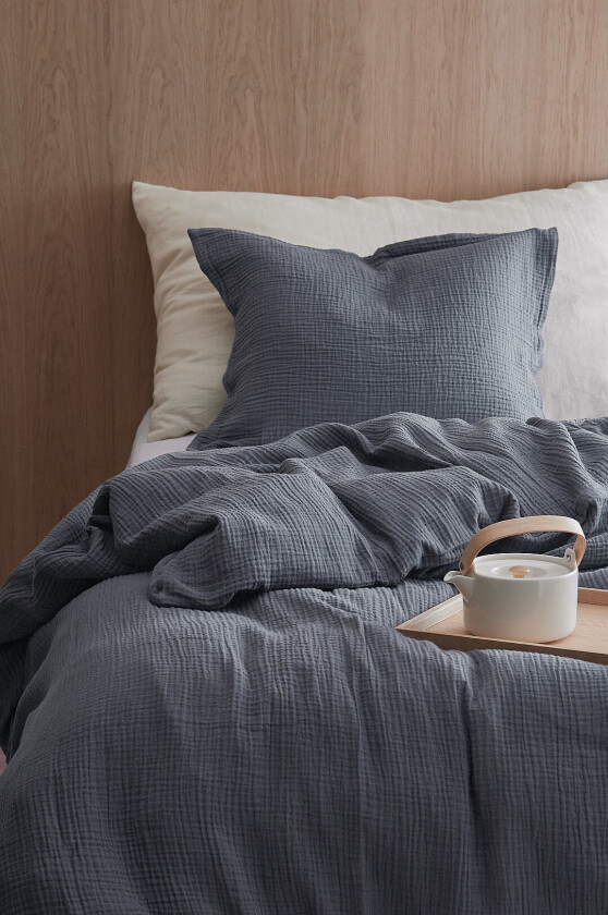 Sengesett Candela i musselin, 2 eller 3 dele - Grå