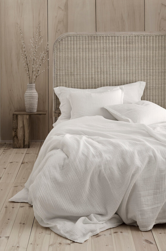 Sengesett Candela i musselin, 2 eller 3 dele - Hvit