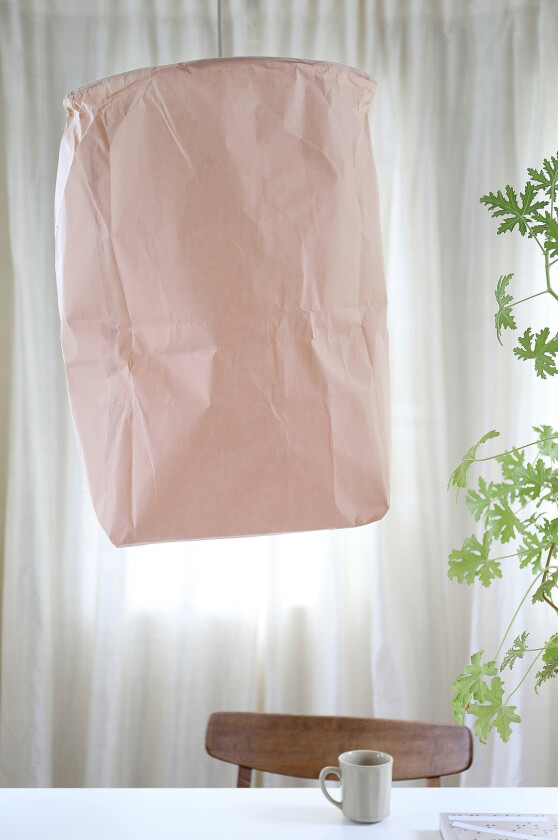 Lampeskjerm Khom Loy, kulørt - Rosa