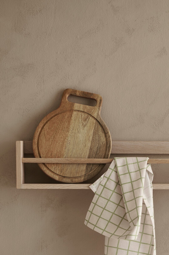 Skjærefjøl Karen 30x25 cm - Brun