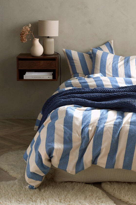 Sengesett Valerie Block Stripe i bomullsflanell, 2 deler - Blå