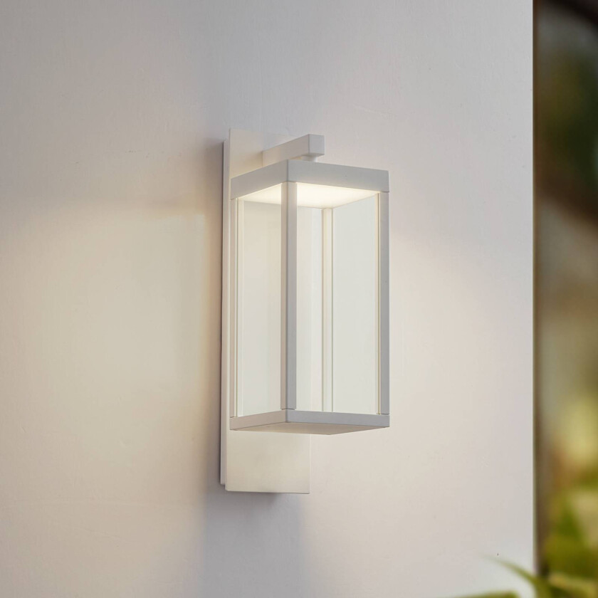 Lucande utendørs LED-vegglampe Ferdinand, hvit, metall, 38 cm
